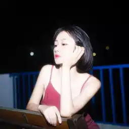 女生头像丨只要他穿白衣,只要他也温和且坚定
