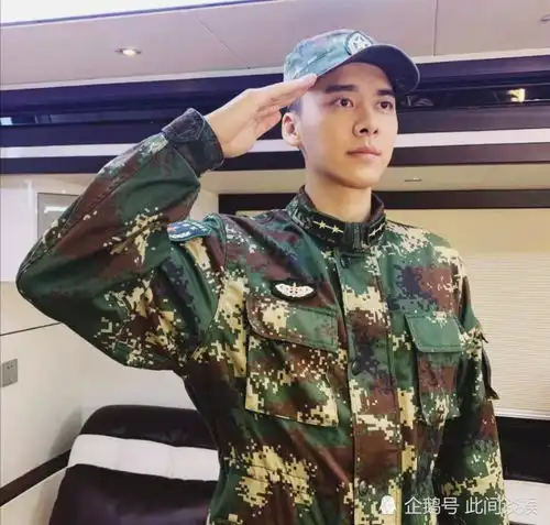 男明星寸头发型,杨洋李现未受影响,只有他反而变得更帅