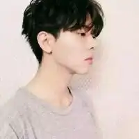 李易峰头像我的男神叫李易峰而不是百里屠苏