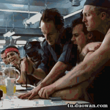 搞笑gif图片真是一道美好的风景山峰就是壮观