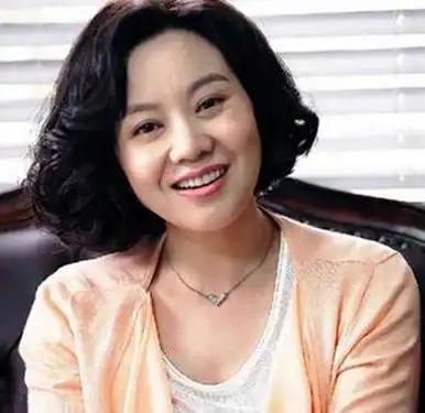 不整容照样拿影后嫁豪门不够努力就不要推到脸上