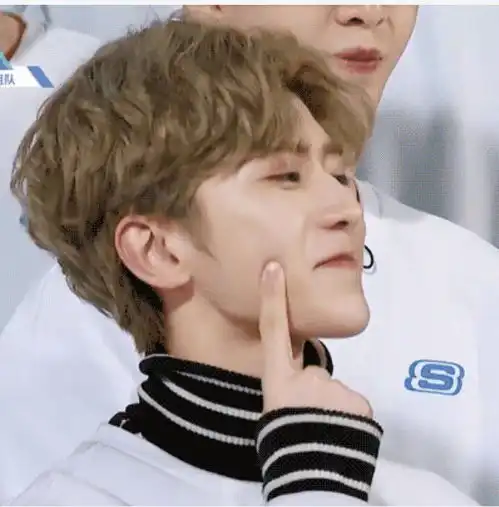 颜值与才华兼备的男子蔡徐坤,不忘初心,努力做自己