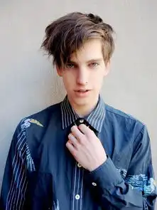 喜欢的男生不一定要帅气但一定要小清新