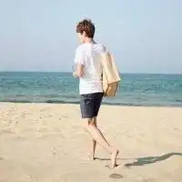 酷酷的个性男生背影头像高大帅气