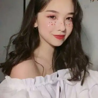 笑的微信头像女神微笑头像