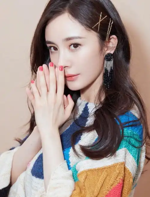 过山车式的身材,杨幂到底是如何做到的