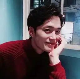 头像浪荡一生钟情一人,微风十里只想要你