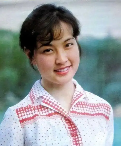 70岁当新郎的男人,爱慕刘晓庆30年她是我心中最美丽的女人