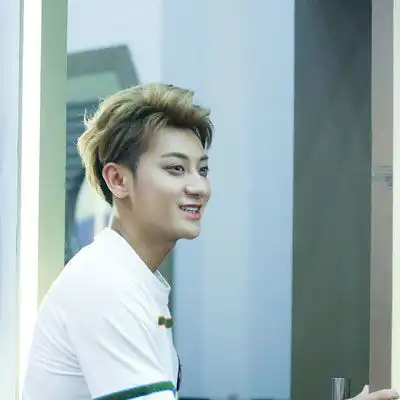 黄子韬头像大全黄子韬的最新帅气图片