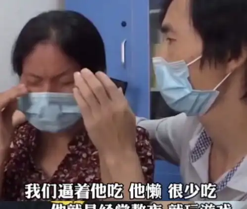 12岁男孩肺癌晚期,母亲一句话揭露真相别在垃圾堆里养孩子了