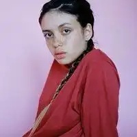 雀斑女孩崔易路头像微信头像图片大全