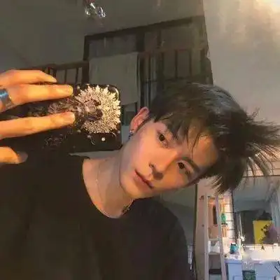 头像人间从来不是乐土,各人有各人的苦