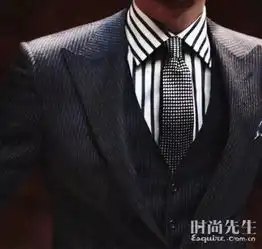 注意衬衫和领带搭不好,严重连累西装