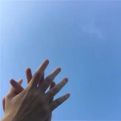 如何用醒来发现自己成为了别人的老婆写一篇文章