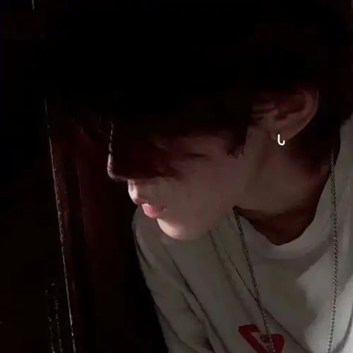 真人男生头像想和你一起看海,也想和海一起看你