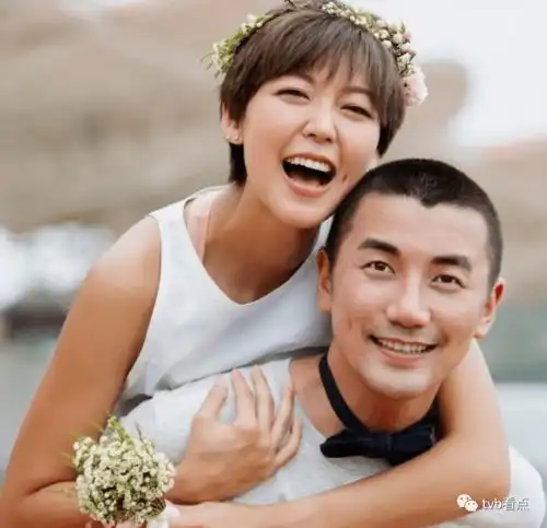 挺5个月孕肚狂跑8千米tvb男星妻子结婚3周怀孕已5个月仍跑步,医护人员质疑太危险