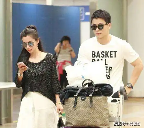 47岁李冰冰近照曝光,瘦成闪电不减妩媚霸气,与小男友感情很好