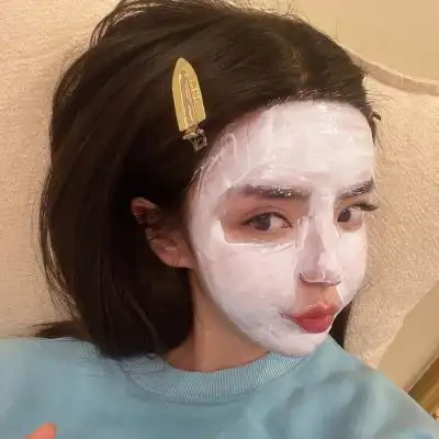 2024年超火的网图头像女生真人大全