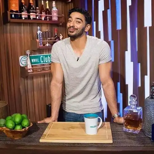 17岁出柜,两年后变性,她是火遍全美的最励志肌肉男模