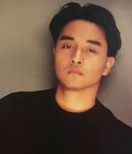 唐鹤德发文缅怀张国荣,十七年过去了从不缺席网易订阅