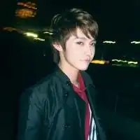 有没有头像要男生的干净点的男生