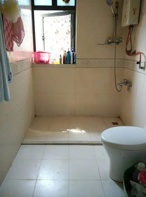 温馨阳光三房,男女不限,1...