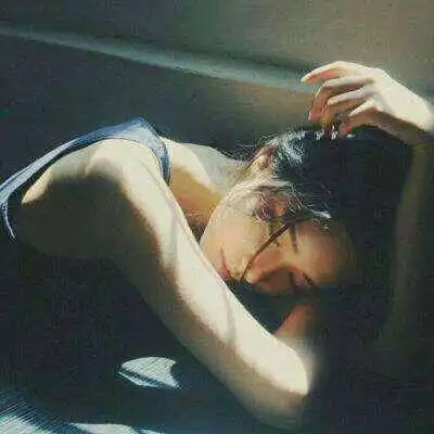 婚后发现妻子有特殊癖好,丈夫愤怒质问,最后无奈求助