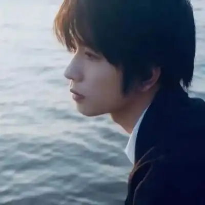 你不善言辞不懂浪漫不苟言笑男生头像我要个性网