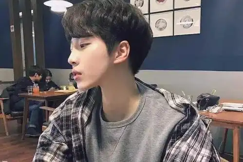 能撒娇会卖萌,一谈恋爱就化身小奶狗的星座男