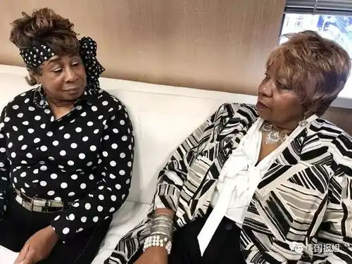 失踪男子回家,没想到第一眼看到的是自己的遗像