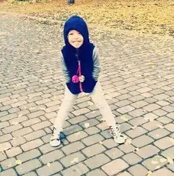 王菲赵薇杨幂刘德华林青霞颜值爆表明星子女美貌pk