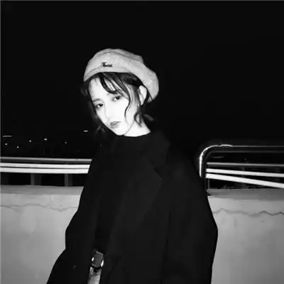 你走以后痛到心碎的微信名剩下的只有回忆