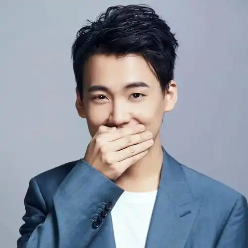 拔出萝卜带出泥,吴亦凡为了戴罪立功,咬出娱乐圈大佬