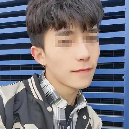 杭州一男子因颜值太高,遭三名女子性侵,罚款800元拘留15天