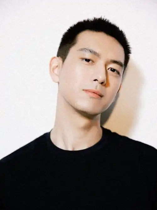 李现为这部剧剪寸头演员编剧导演实力都在线,期待值翻倍