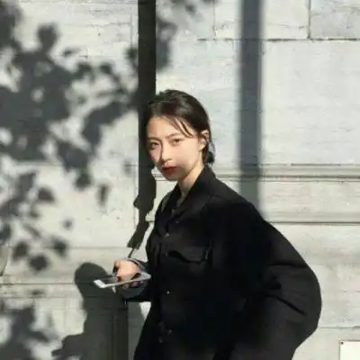 自是深爱才会兜兜转转.