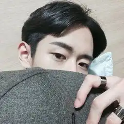 想留中分这种中分适合什么脸呢本人小脸