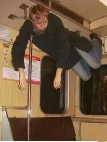 骚年,睡得还舒服么哈哈......