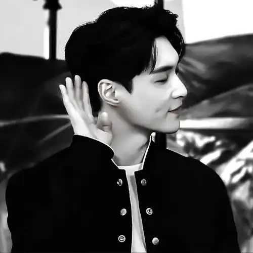 偶像头像张艺兴