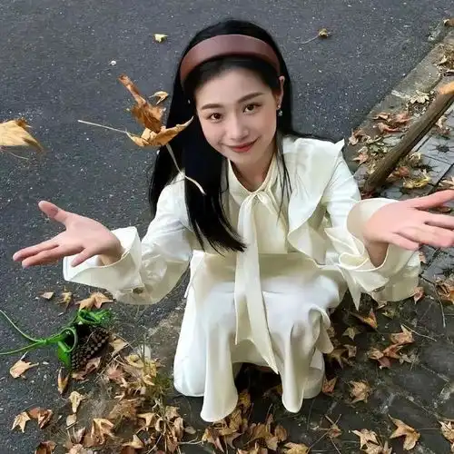 适合女生长期不换的微信头像