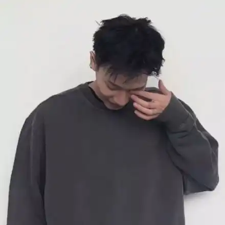 帅气男生头像我的世界谁都不像你,你的世界谁都可以是我