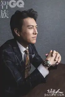靳东百变精英男神装扮侧颜爆表撩拨少女心
