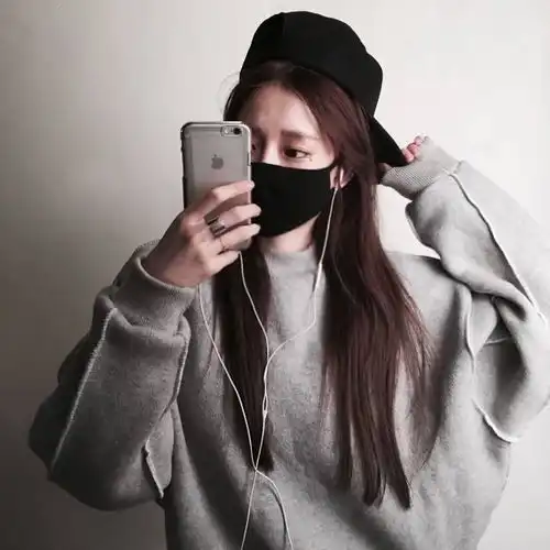 男生吃醋的表现