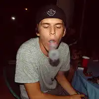 帅哥网红图片图组微信头像图片大全