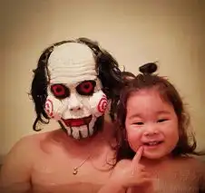 日本父女逗比泡澡照走红爸爸,还能不能愉快地洗澡了