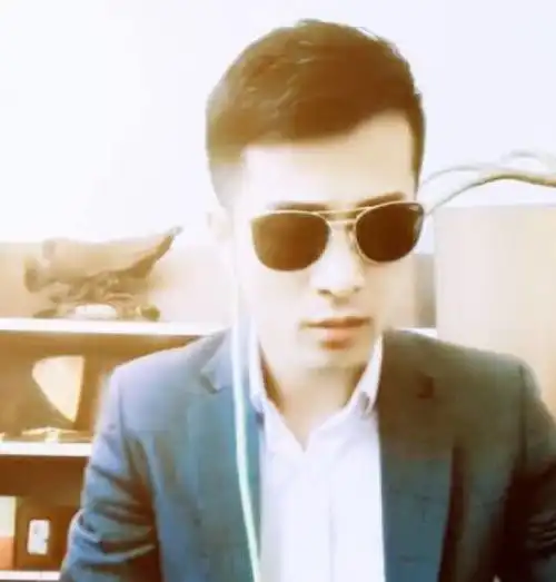 二驴评快手最强5土豪,初瑞雪第四,第一刷半亿,网红争当他儿子