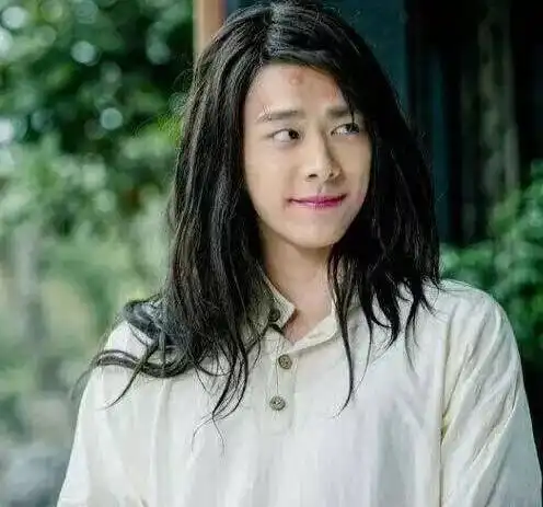 娱乐圈明星纷纷男扮女装,谁最惊艳