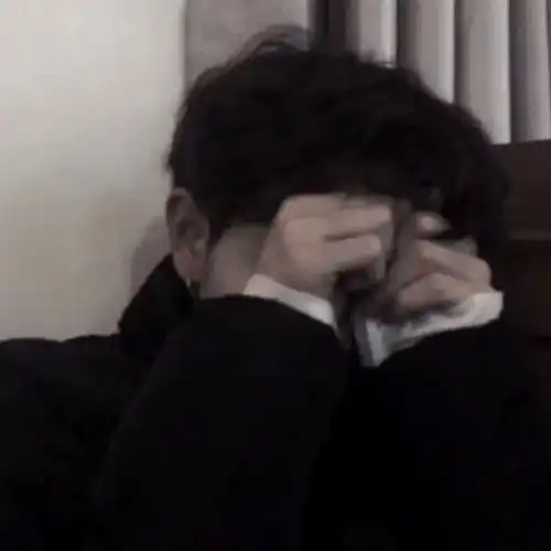 有什么适合受受的男孩子用的头像