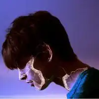 心都伤了谁愿意修补好它个性头像