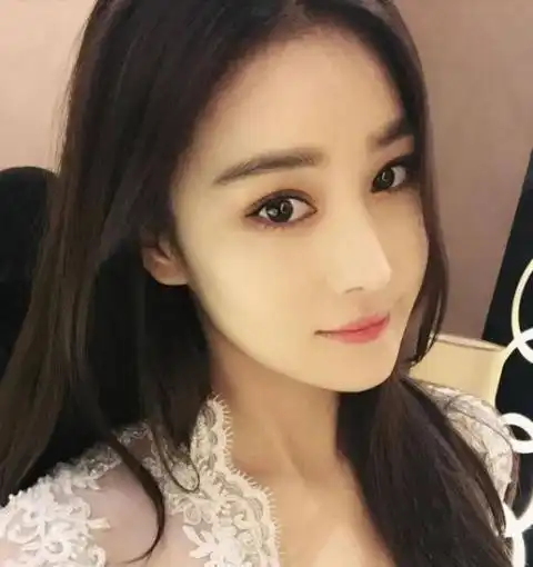 李晨想向张馨予道歉,却遭到何捷拒绝理由很简单,男人都忍不了